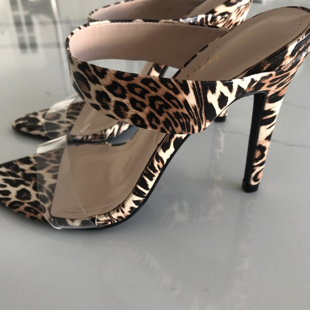Leopard Heels - Picture 5 of 6